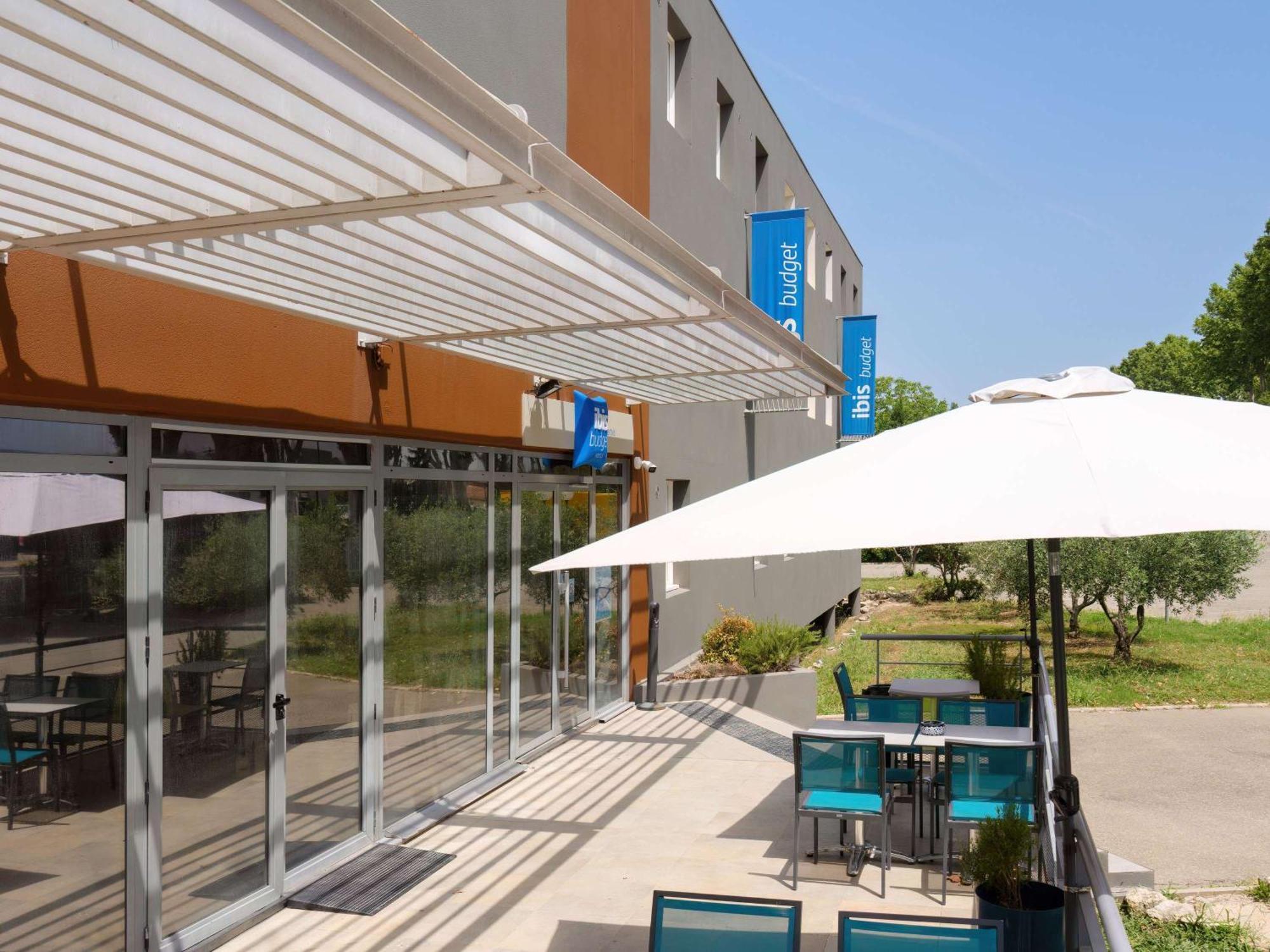 Ibis Budget Pertuis Portes Du Luberon 外观 照片