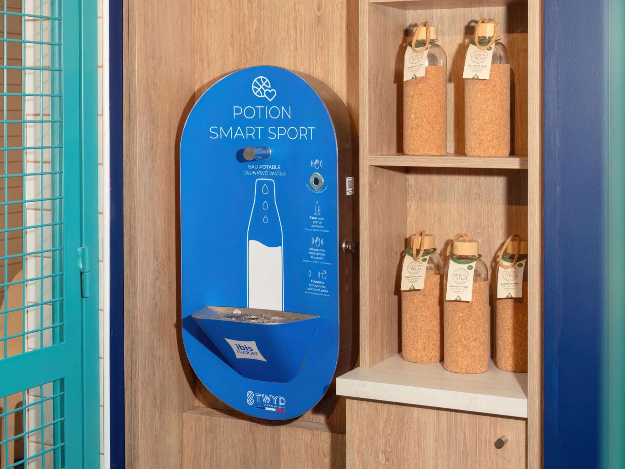 Ibis Budget Pertuis Portes Du Luberon 外观 照片