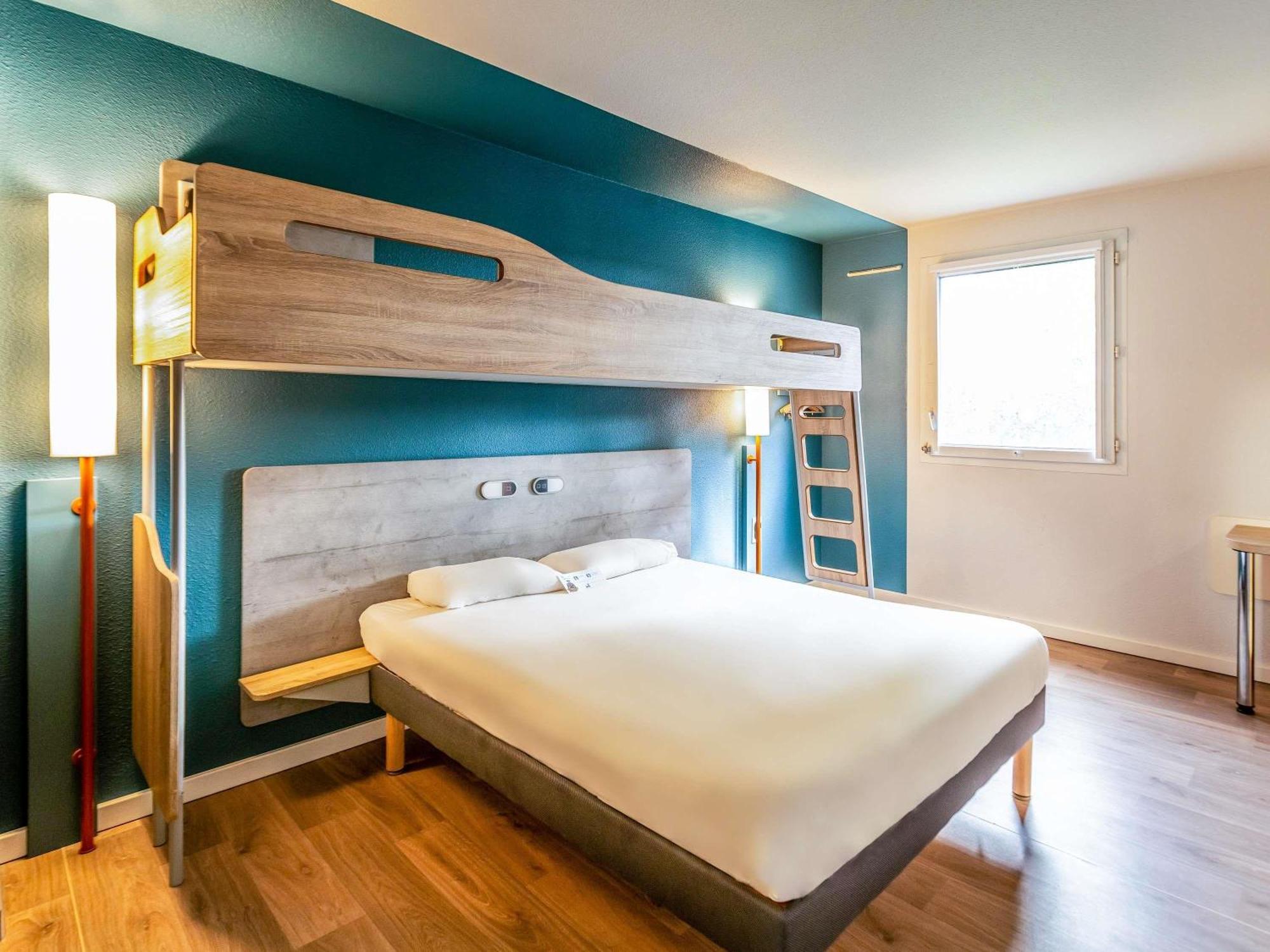 Ibis Budget Pertuis Portes Du Luberon 外观 照片
