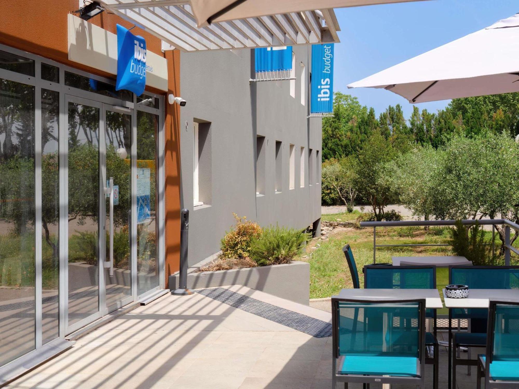 Ibis Budget Pertuis Portes Du Luberon 外观 照片